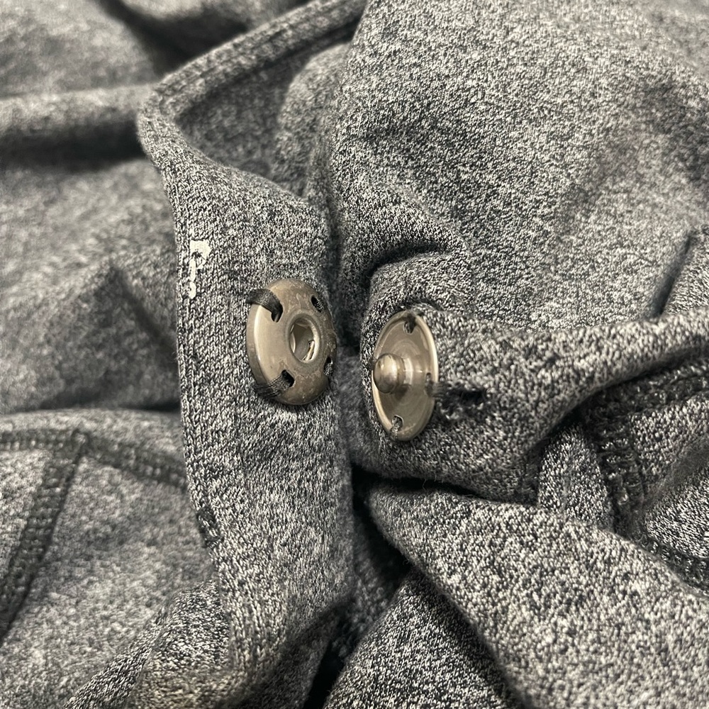 Lululemon Women’s Size 4 Hoodie Snap Close Yoga Jacket Oversized Hood Gray FLAWS - Picture 4 of 15